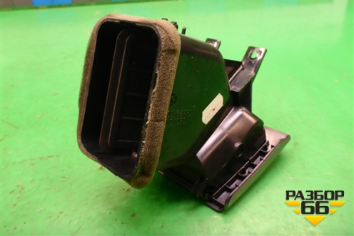 Дефлектор воздушный левый (JBD500190) для Land Rover Range Rover Sport с 2005-2012г