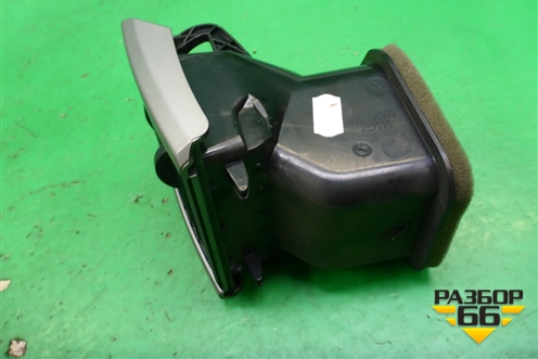 Дефлектор воздушный правый (JBD500160) для Land Rover Range Rover Sport с 2005-2012г