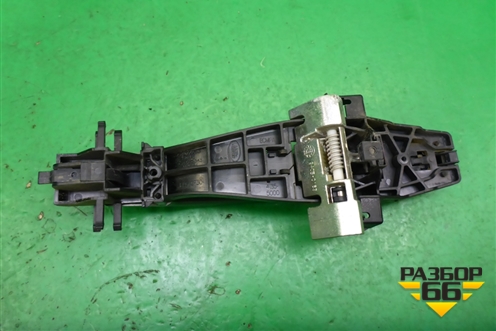 Ручка наружная двери задней левой (8H3224995BB) для Land Rover Range Rover Sport с 2005-2012г