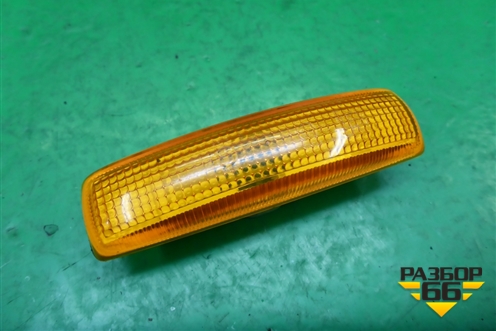 Повторитель поворота в дверь (CH9H2213N330A) для Land Rover Range Rover Sport с 2005-2012г