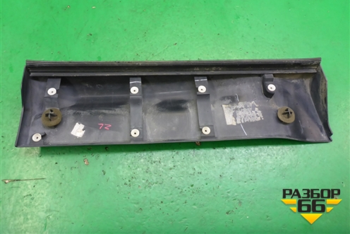 Накладка двери задней левой (DGP000231) для Land Rover Range Rover Sport с 2005-2012г