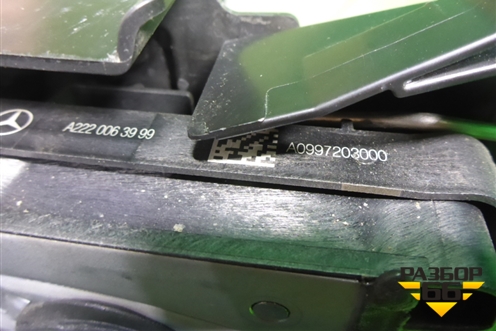 Замок двери передней левой (A0997203000) для Mercedes Benz C-Klass W205 с 2014г