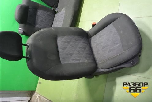 Сиденья комплект (подогрев) для Citroen C-Elysee с 2013г (С Элизе)