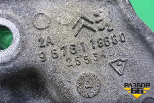 Кронштейн двигателя правый (1.6л EC5) (9676118680) для Citroen C-Elysee с 2013г