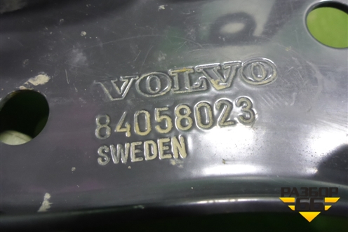 Кронштейн фары правой  (84058023) для Volvo  TRUCK FH с 2013-2019г