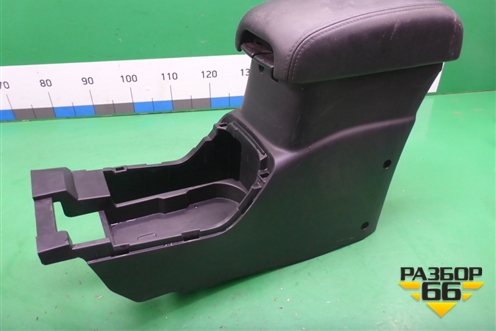Подлокотник (8011A0837) для Mitsubishi Outlander XL с 2006-2012г