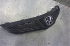 Решетка радиатора (новая) (71121TF0003) для Honda Jazz(GE) с 2008-2014г