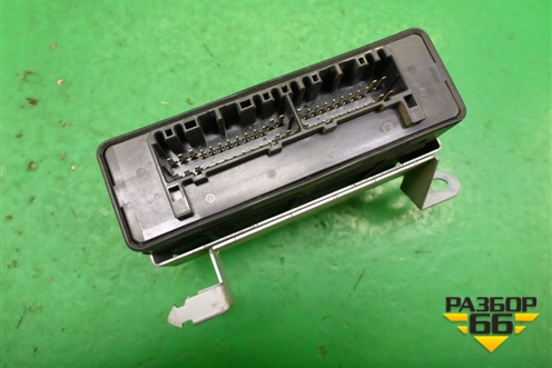 Блок управления АКПП (8631A084) для Mitsubishi Outlander XL с 2006-2012г