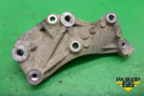 Кронштейн генератора (3.0л 6B3) для Mitsubishi Outlander XL с 2006-2012г