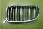Решетка радиатора левая (до 2013г) (51137200727) для BMW 5-серия F10/F11 с 2009-2016г