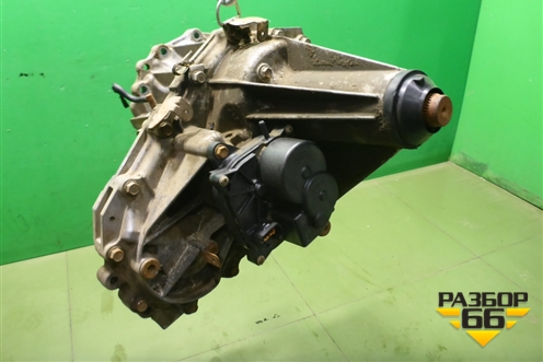Коробка раздаточная (2.5л YD25 АКПП) для Nissan Navara (D40) с 2005-2015г (Навара)