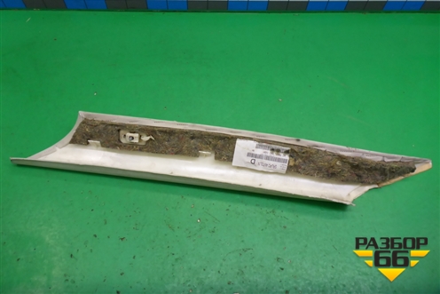 Обшивка стойки лобового стекла правая (AH4202504AB8NUG) для Land Rover Range Rover 3 с 2002-2012г