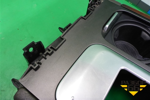 Подлокотник для Land Rover Range Rover 3 с 2002-2012г