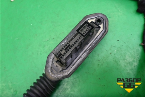 Проводка двери задней левой (AH4214027ABE) для Land Rover Range Rover 3 с 2002-2012г