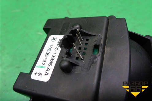 Переключатель поворотов (AH4213335AA) для Land Rover Range Rover 3 с 2002-2012г