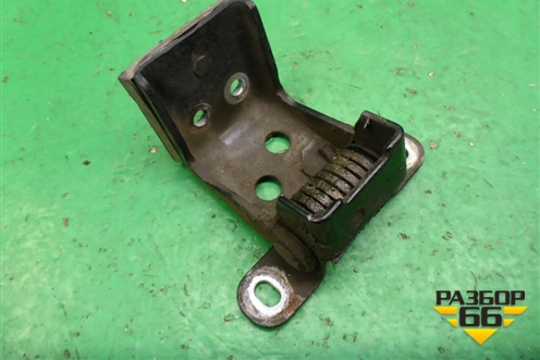Петля двери багажника (нижней) для Land Rover Range Rover 3 с 2002-2012г