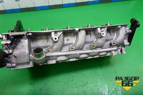 Головка блока цилиндров (левая 448DT , 4.4л) для Land Rover Range Rover 3 с 2002-2012г