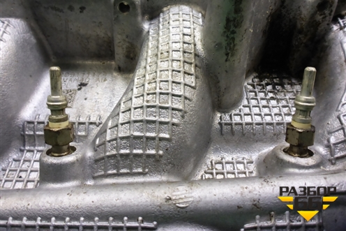 Головка блока цилиндров (правая 4.4л 448DT) для Land Rover Range Rover 3 с 2002-2012г