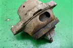 Опора двигателя (4.4л 448DT) (7H426A003AB) для Land Rover Range Rover 3 с 2002-2012г