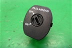 Выключатель пассажирской AIR BAG (YWL500060PUY) для Land Rover Range Rover 3 с 2002-2012г