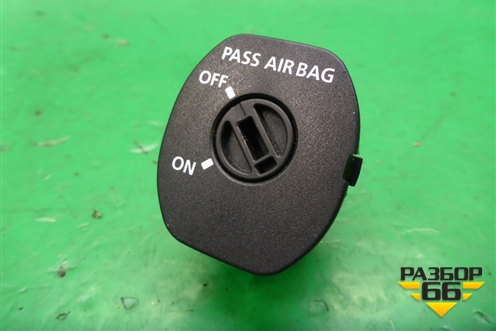 Выключатель пассажирской AIR BAG (YWL500060PUY) для Land Rover Range Rover 3 с 2002-2012г