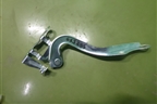Петля капота правая (новая дубликат) (TO1236158) для Toyota Yaris с 2005-2011г