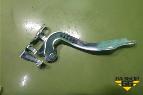 Петля капота правая (новая дубликат) (TO1236158) для Toyota Yaris с 2005-2011г