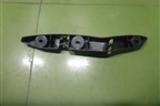 Кронштейн переднего бампера правый (новый дубликат) (42111064) для Ford Focus 2 с 2005-2008г