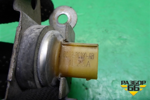 Датчик ускорения (8W833C190AB) для Land Rover Range Rover 3 с 2002-2012г