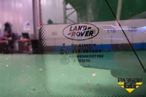 Стекло глухое левое для Land Rover Range Rover 3 с 2002-2012г