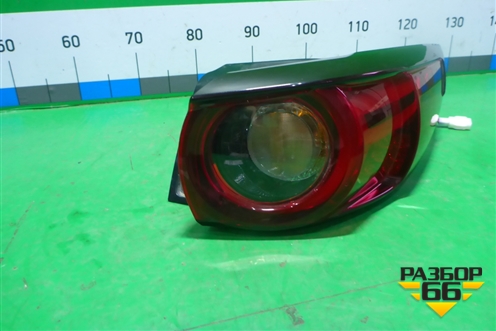 Фонарь задний наружный правый (Led) (KB8A51-150) (KB8A51150) для Mazda CX 5 с 2017г