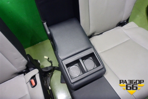 Сиденья комплект для Toyota Rav-4 с 2012-2019г