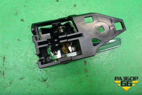 Ручка внутренняя двери передней правой для Toyota Rav-4 с 2012-2019г