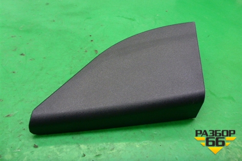 Накладка двери передней левой уголок (6749242070) для Toyota Rav-4 с 2012-2019г