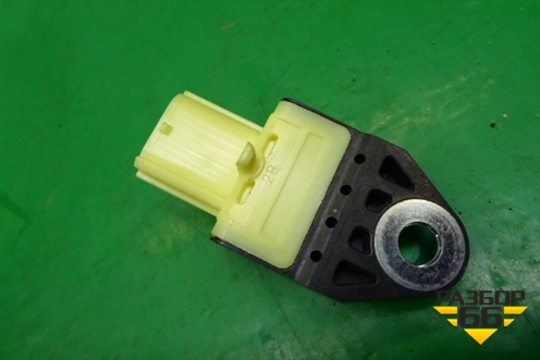 Датчик AIR BAG (задний) (8983112030) для Toyota Rav-4 с 2012-2019г