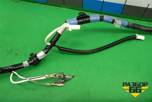 Проводка двери багажника (8218442611) для Toyota Rav-4 с 2012-2019г