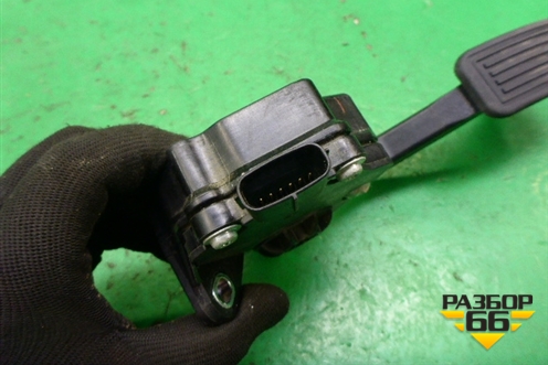 Педаль газа электронная (7811042041) для Toyota Rav-4 с 2012-2019г
