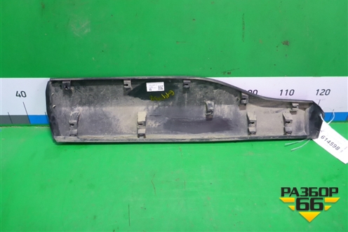 Накладка двери задней правой (7507742040) для Toyota Rav-4 с 2018г (Рав 4)