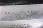 Пыльник заднего бампера правый (после 2015г) (5872342020) для Toyota Rav-4 с 2012-2019г