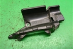 Кронштейн (обшивки потолка правый) (6641442150) для Toyota Rav-4 с 2012-2019г