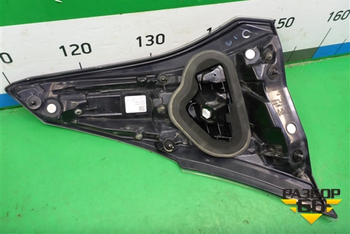 Фонарь задний внутренний правый (после 2015г) (8158042031) для Toyota Rav-4 с 2012-2019г