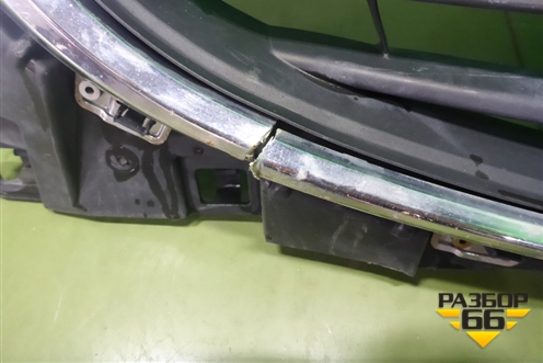Решетка радиатора (BHN150712) для Mazda Mazda 3 (BM) с 2013-2019г