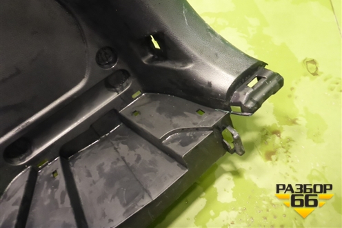 Обшивка багажника правая (6473042120) для Toyota Rav-4 с 2012-2019г