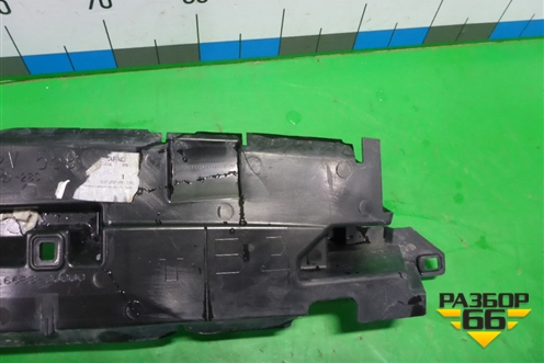 Дефлектор радиатора нижний (1668336070) для Toyota Rav-4 с 2012-2019г