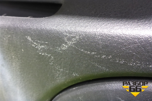 Обшивка двери передней левой под электрику (MR456049) для Mitsubishi Outlander с 2002-2009г