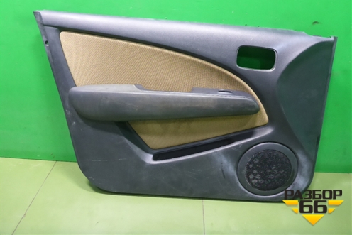 Обшивка двери передней левой под электрику (MR456049) для Mitsubishi Outlander с 2002-2009г
