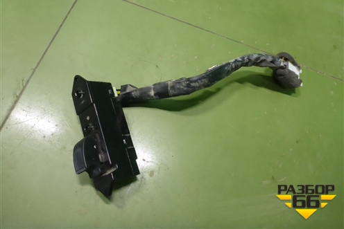 Кнопка стеклоподъёмника (MR502237) для Mitsubishi Outlander с 2002-2009г