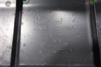 Пыльник переднего бампера центральный (8889168067) для Geely Monjaro с 2021г