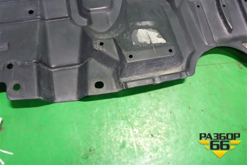 Пыльник двигателя (правый) (5144206260) для Toyota Camry V50 с 2011-2018г