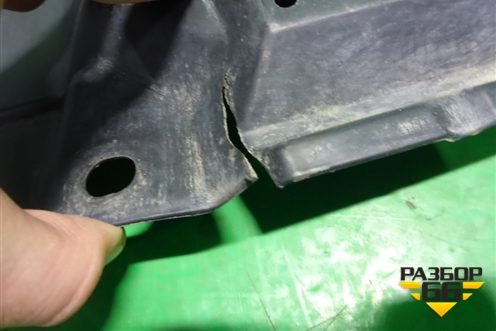 Пыльник двигателя (правый) (5144206260) для Toyota Camry V50 с 2011-2018г
